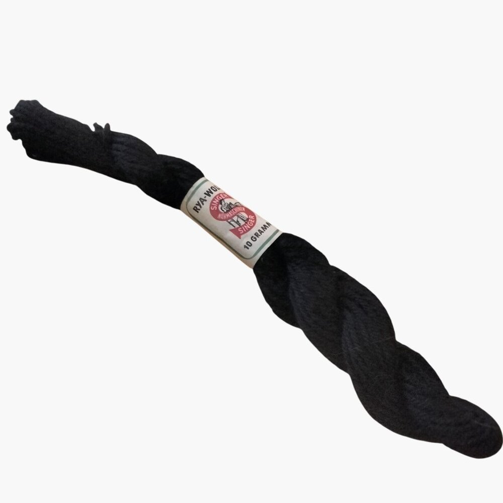 Singer Rya Wolle Black Yarn Thread 10g Tapestry Crafting Projects